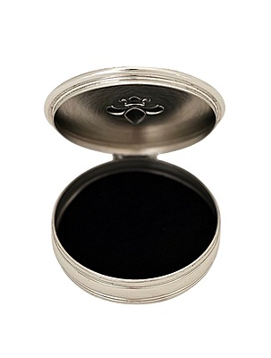 Fleur d' lis 3.5" Pewter Hinged Box. SKU #: EB19711. Fleur d' lis 3.5" Pewter Hinged Box. SKU #: EB19711.