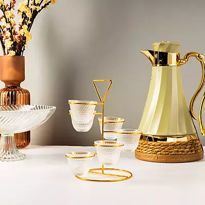 ستاند ذهبي مع 6 فناجين سادة