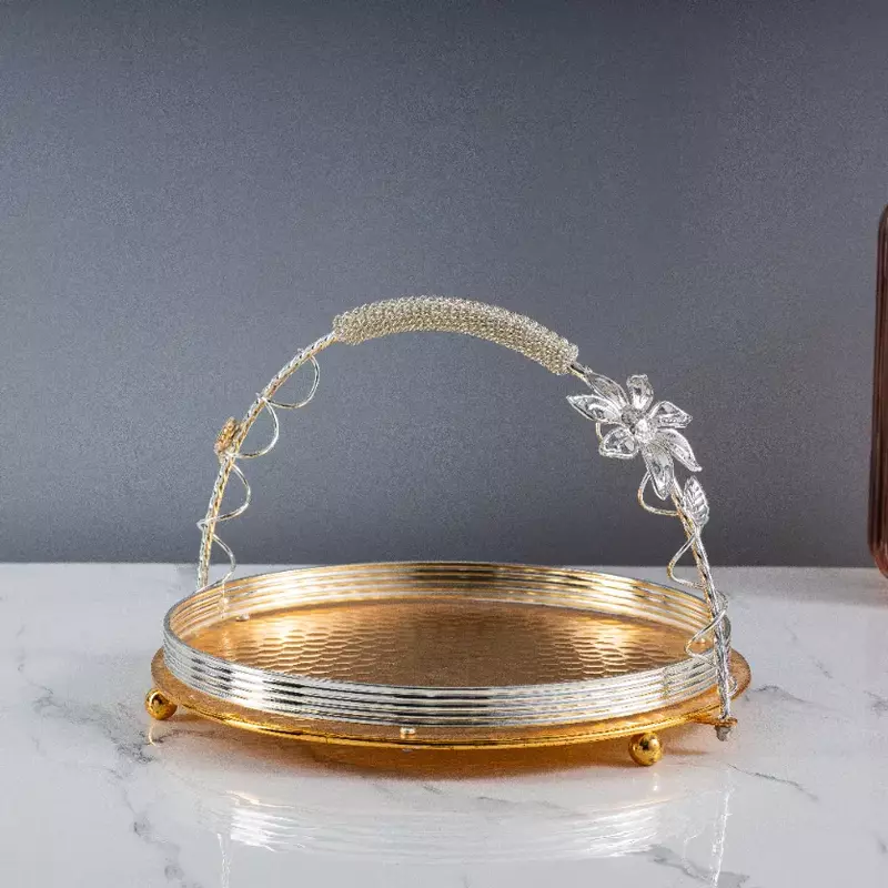 صينية تقديم ضيافة دائرية باللون الذهبي