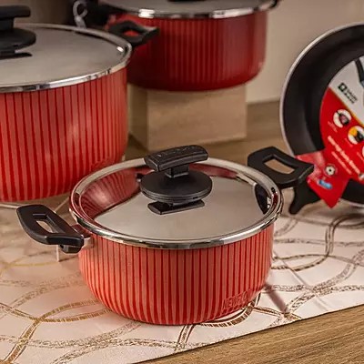 قدر نيوفلون غير لاصق 20 سم بغطاء