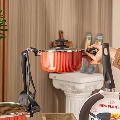 قدر نيوفلون غير لاصق 22 سم بغطاء