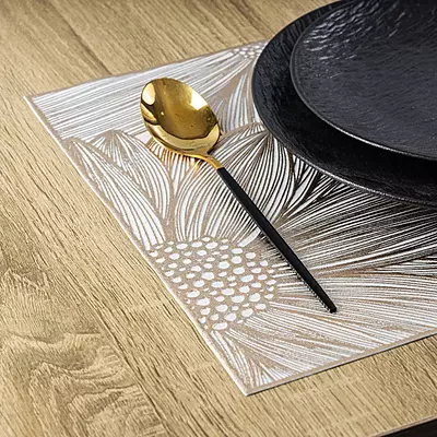 كوسترات جلد بالشكل المستطيل