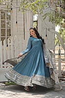 B2052: Beautiful 2Pc Long Set