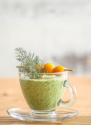 12ROMA طقم كاسات شاي لاف 6 كاسات مع صحن