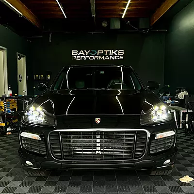 Facelift Style LED Headlights for Porsche Cayenne 957 Facelift Style LED Headlights for Porsche Cayenne 957