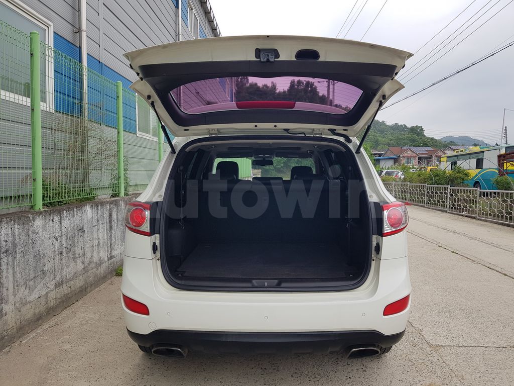 Hyundai Santa Fe 2010 V530428 ( SUNROOF )