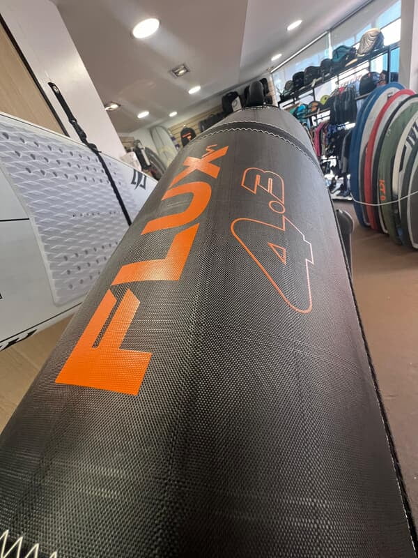 USADO | FXV14-3WW | FLUX V1 - White/White | 4.3m | | | | Ozone