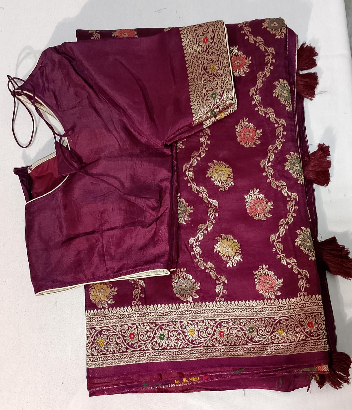 C154: Ready To Ship Beautiful Banarasi Crepe Silk Saree With Stitched Blouse