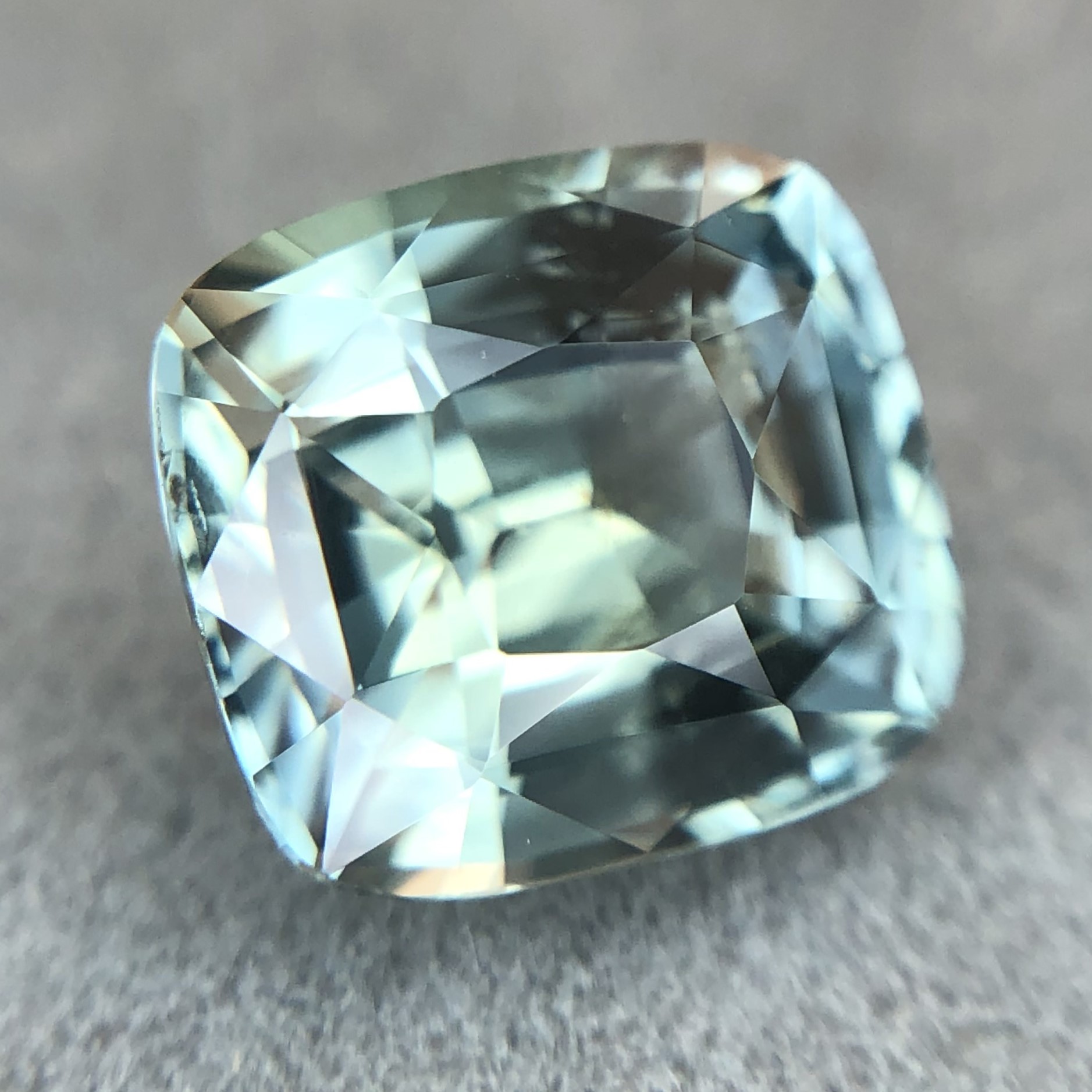 2.80ct Cushion Mixed Cut Sapphire 2.80ct Cushion Mixed Cut Sapphire