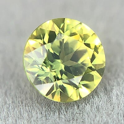 0.60ct Round Brilliant Cut Sapphire