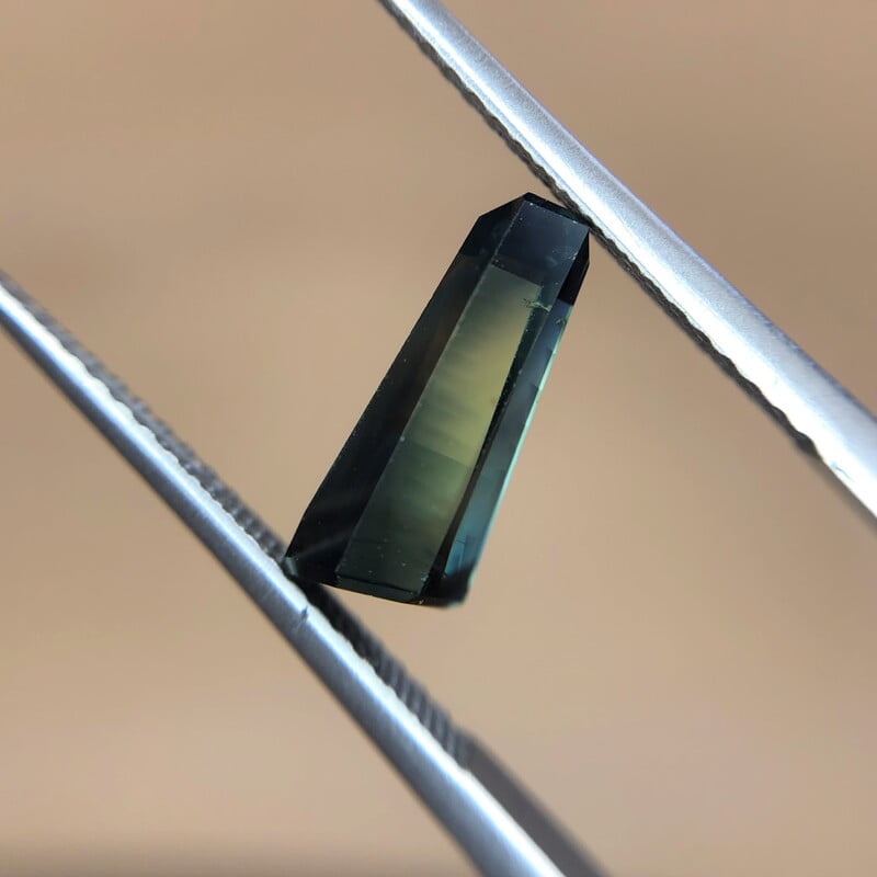 1.75ct Fancy Crystal Cut Sapphire 1.75ct Fancy Crystal Cut Sapphire