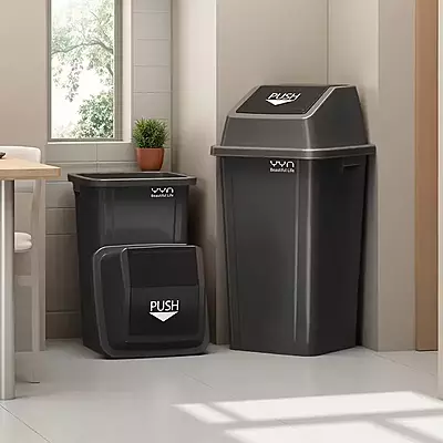 سلة نفايات بلاستيكية لون اسود