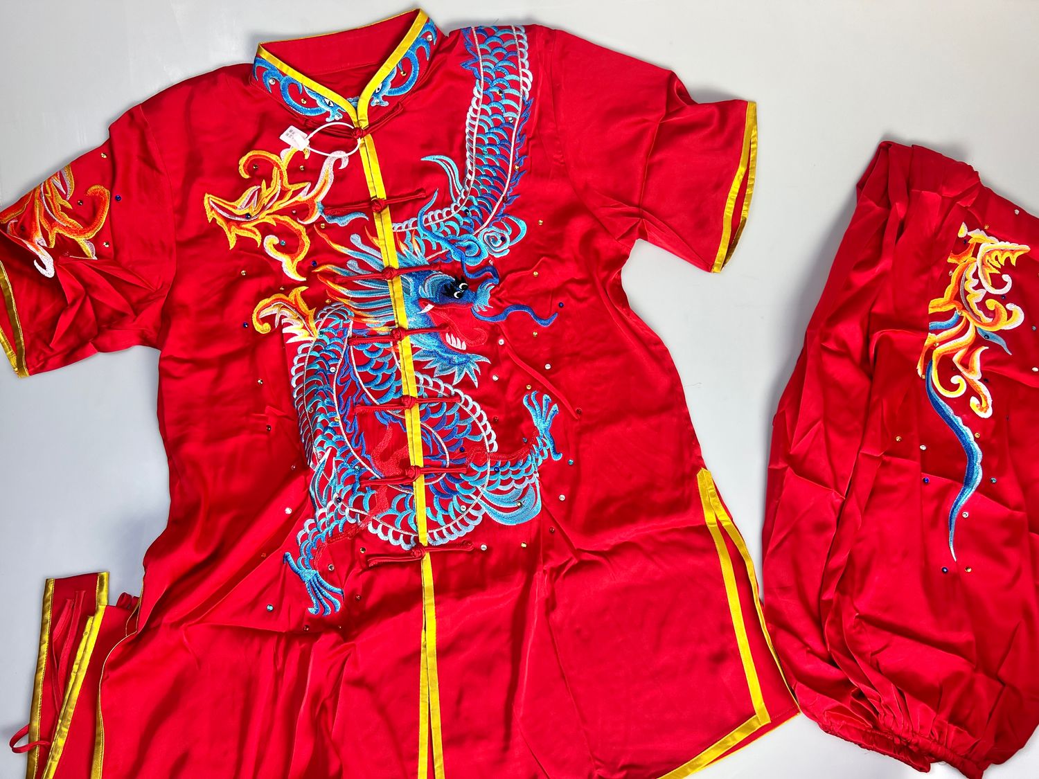 Copia de Copia de Uniforme Premium Wu Shu bordado Rojo Copia de Copia de Uniforme Premium Wu Shu bordado Rojo