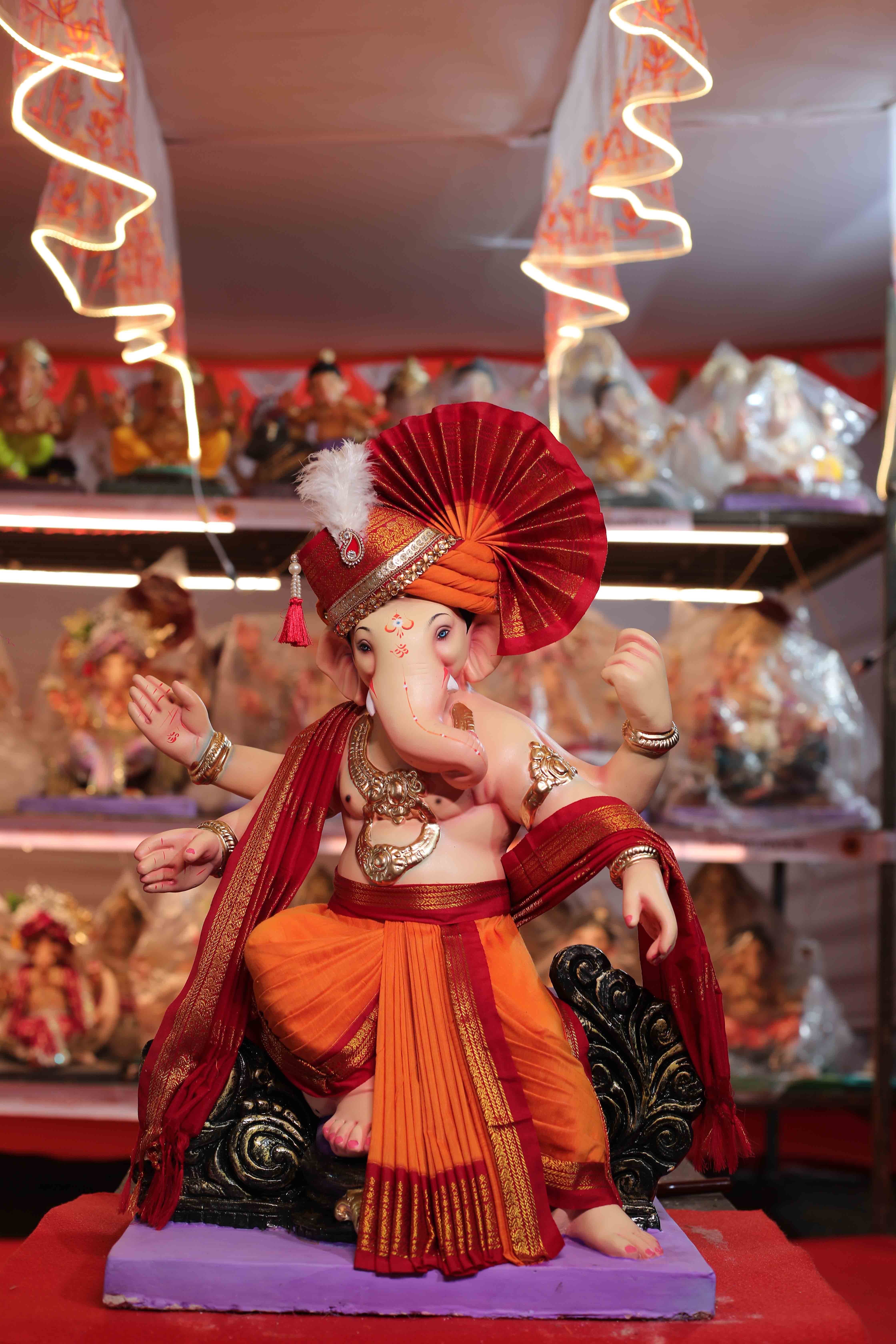 Signature Ganesh Idols 2026-33 |28 Inches Ganpati