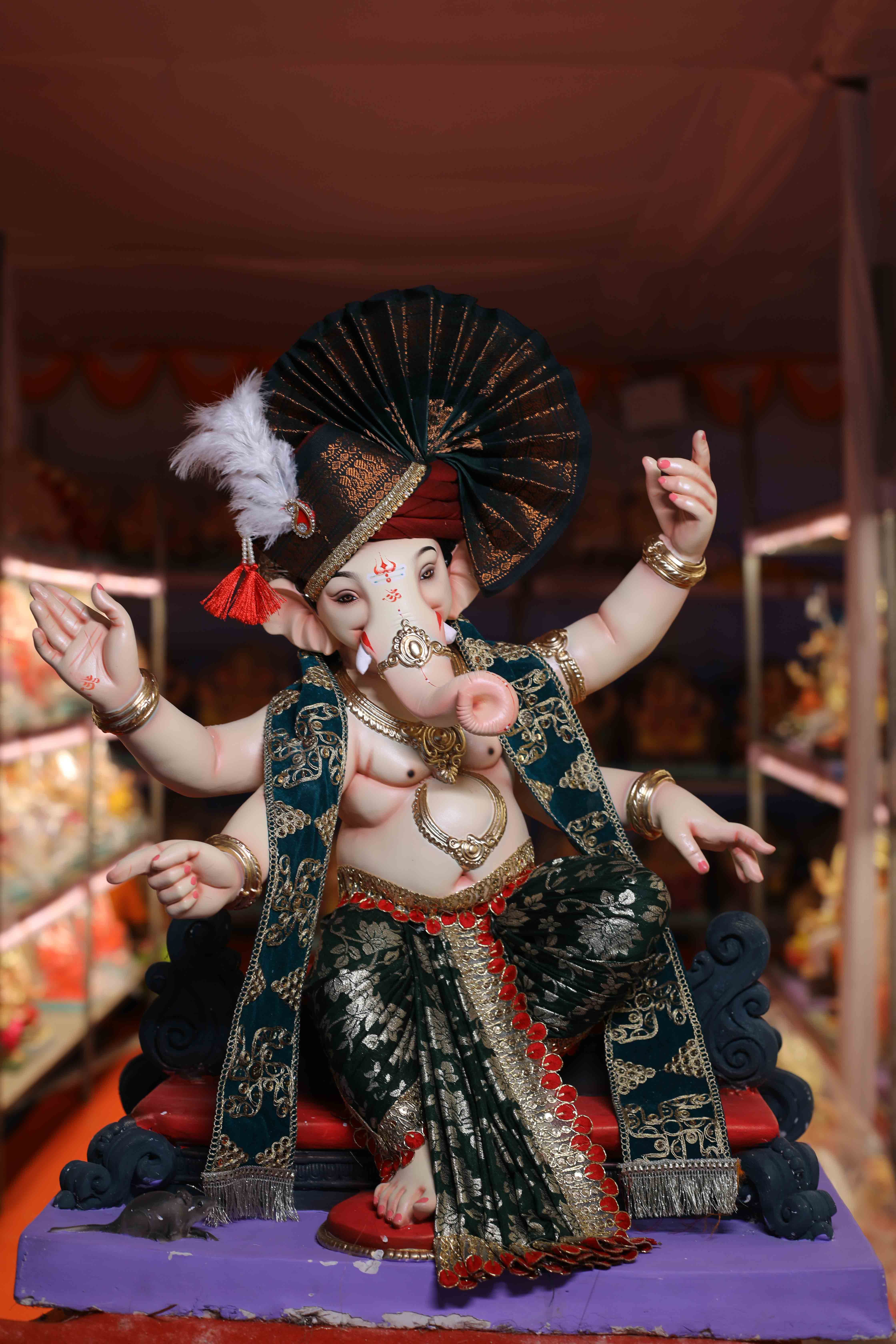 Signature Ganesh Idols 2026-36 |28 Inches Ganpati
