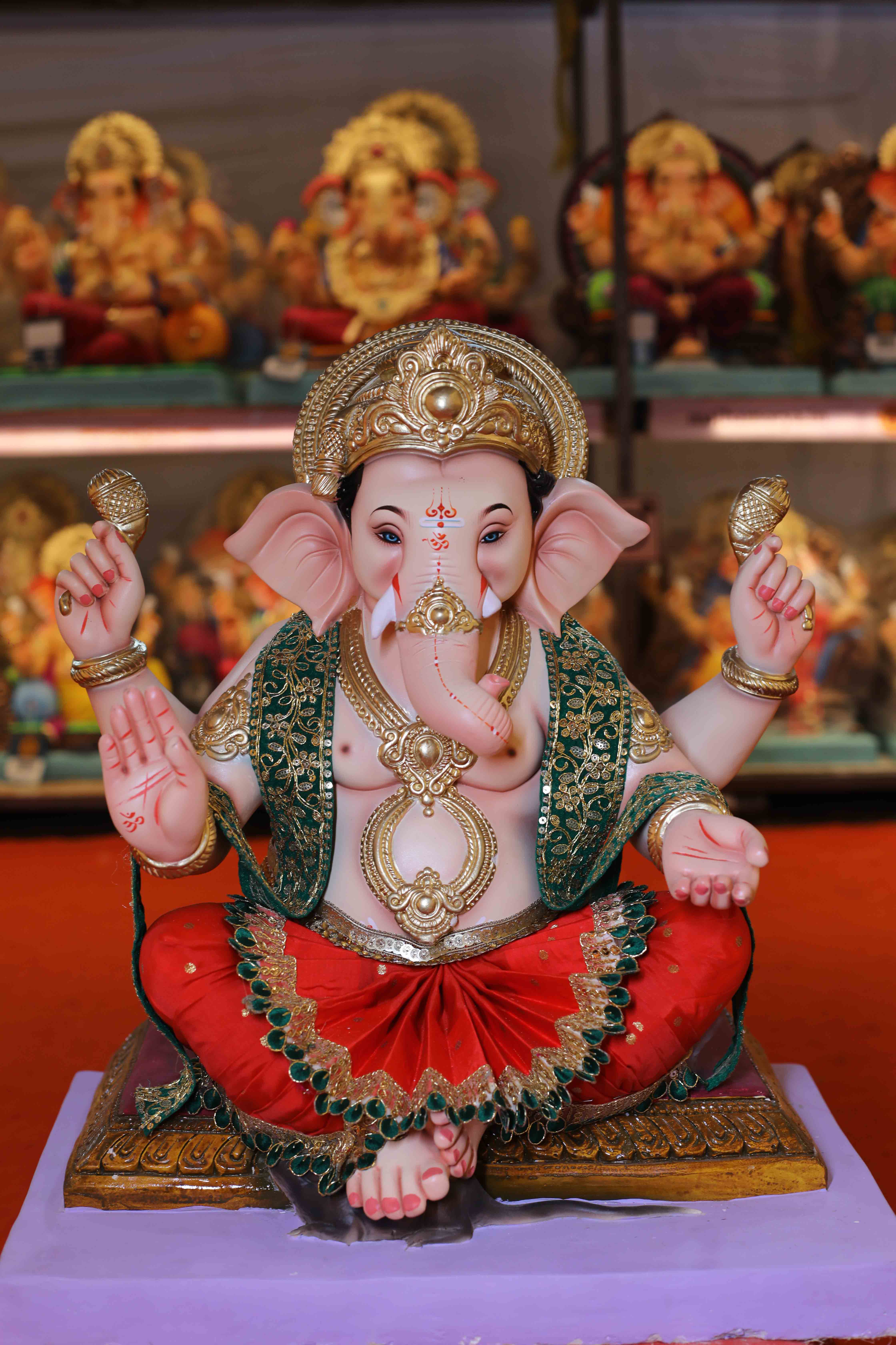 Signature Ganesh Idols 2026-26 |25 Inches Ganpati