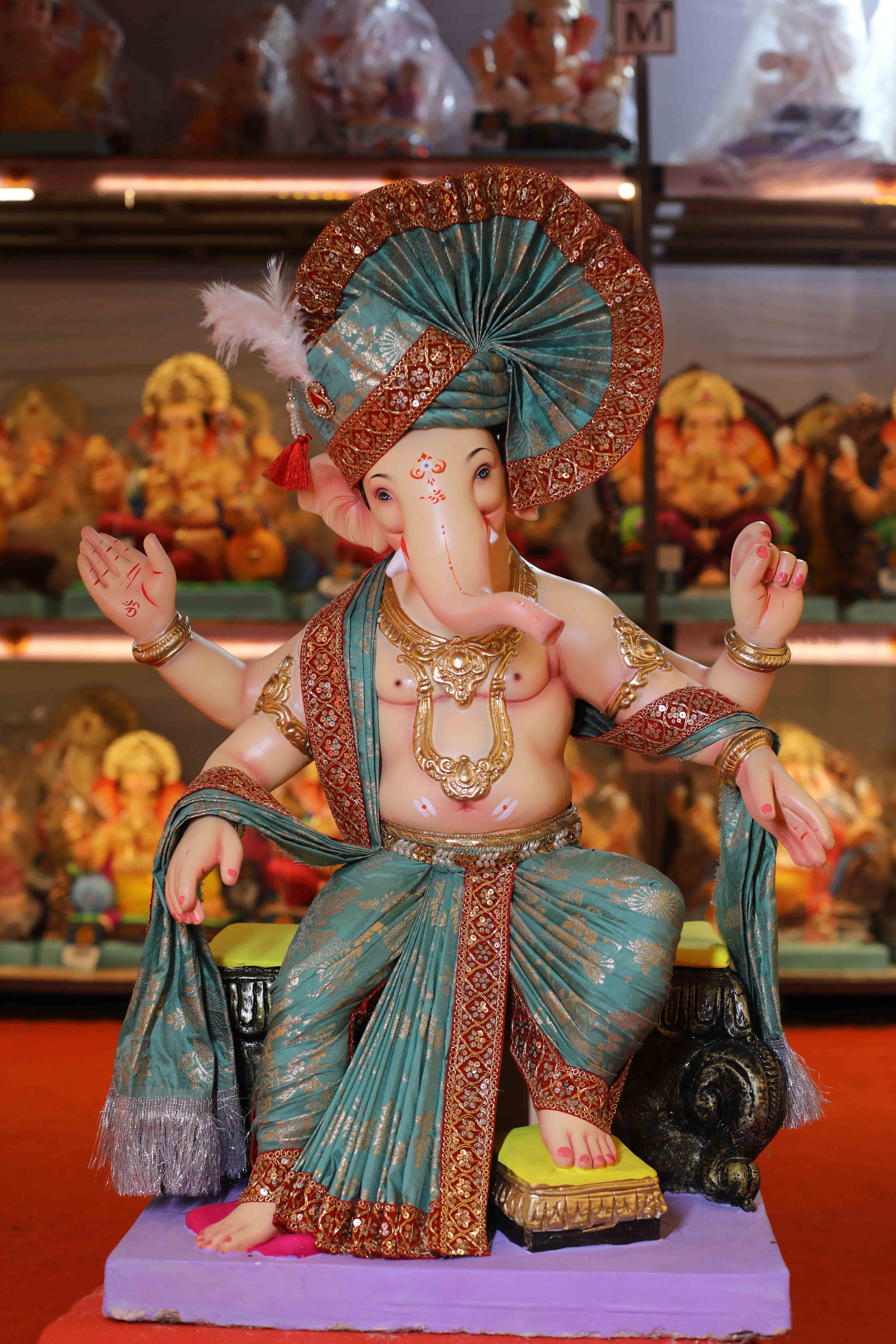 Signature Ganesh Idols 2026-29 |31 Inches Ganpati