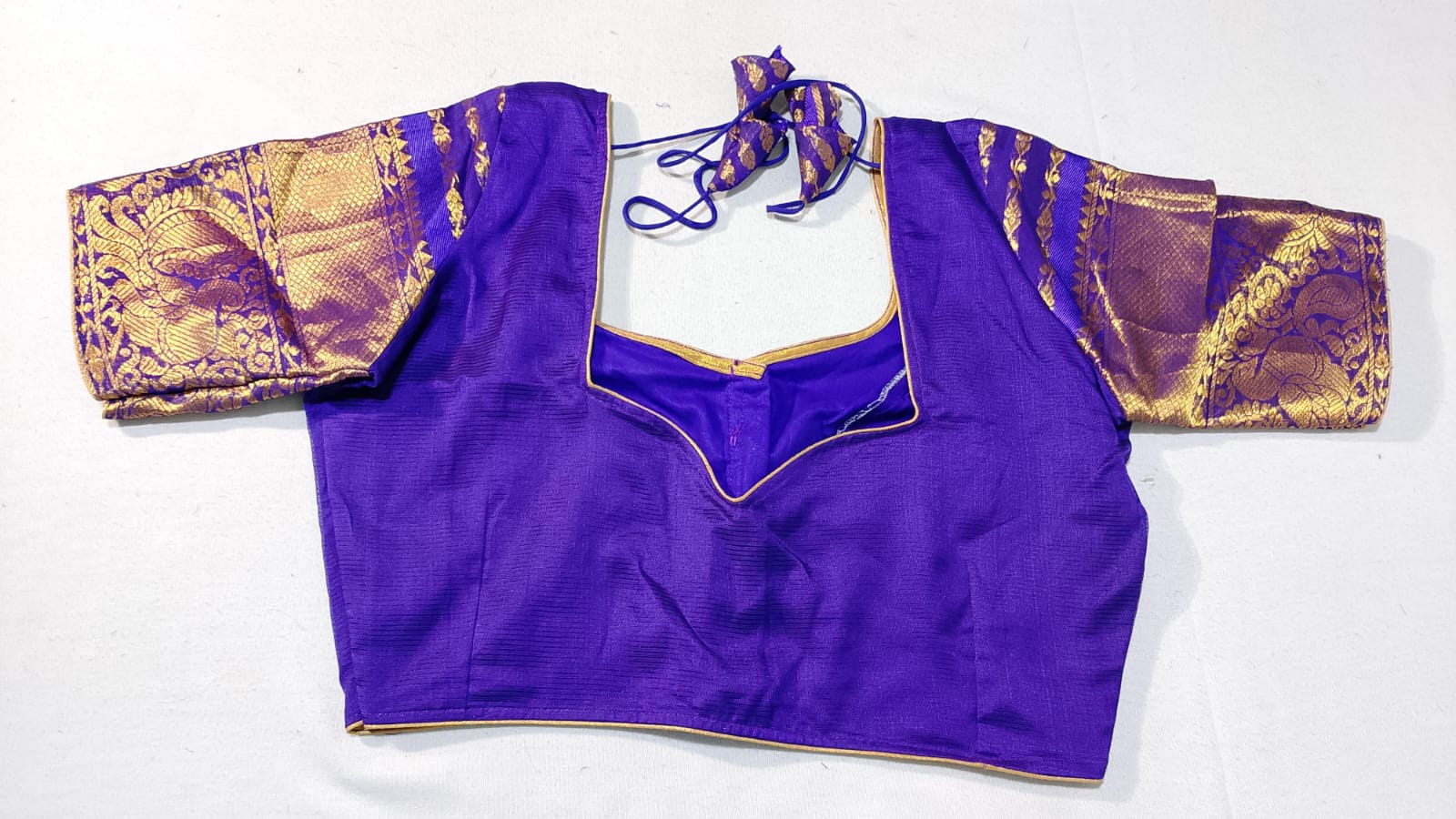 C159: Ready To Ship Beautiful Mangalagiri Saree With Stitched Blouse C159: Ready To Ship Beautiful Mangalagiri Saree With Stitched Blouse