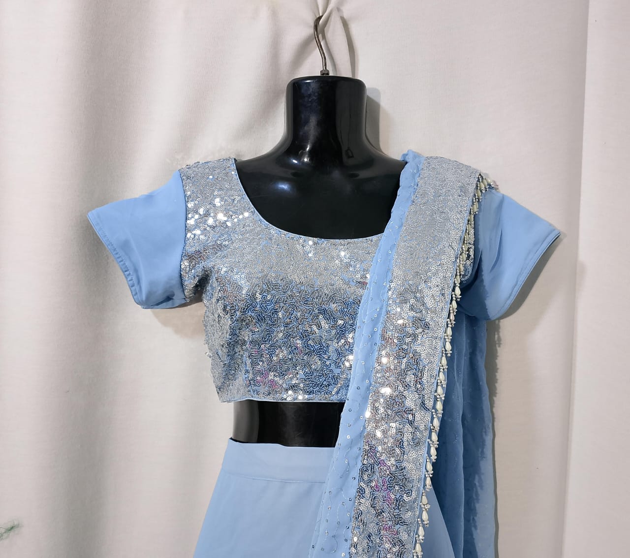 C139: Ready To Ship Beautiful Georgette Ready To Wear Saree