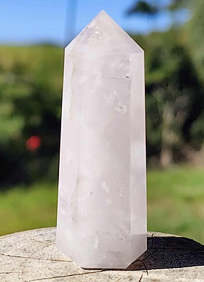 Rose Quartz Generator approx 6-7cm