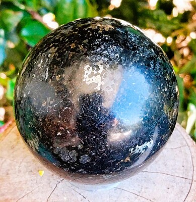 Nuumite Sphere (India) 52-53mm