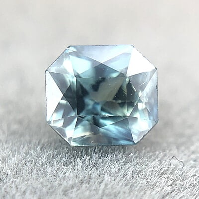 0.60ct Radiant Brilliant Cut Sapphire 0.60ct Radiant Brilliant Cut Sapphire