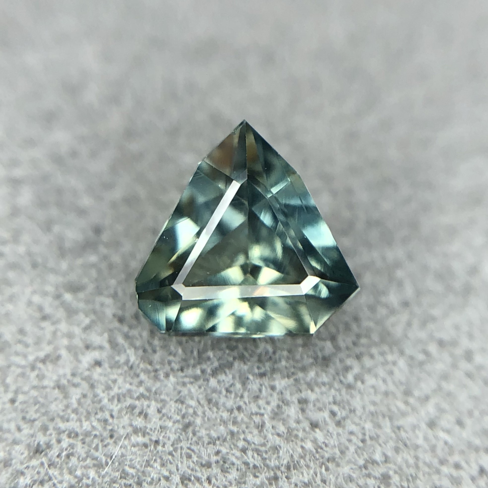 0.49ct Fancy Step Cut Sapphire 0.49ct Fancy Step Cut Sapphire