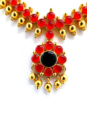 Panchalokam/Copper/Impon One Gram Gold Finish & Real Kempstones Shor Necklace/Attigai/Addige Panchalokam/Copper/Impon One Gram Gold Finish & Real Kempstones Shor Necklace/Attigai/Addige