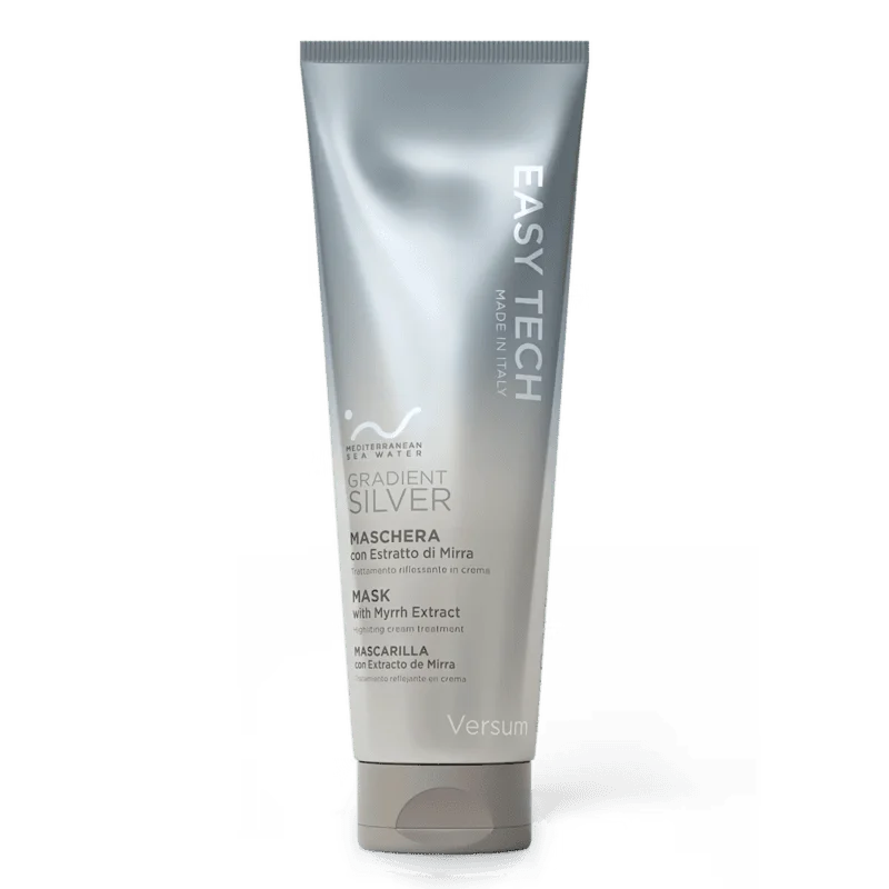 Gradient silver-toned hair colored with Versum Gradient silver-toned hair colored with Versum