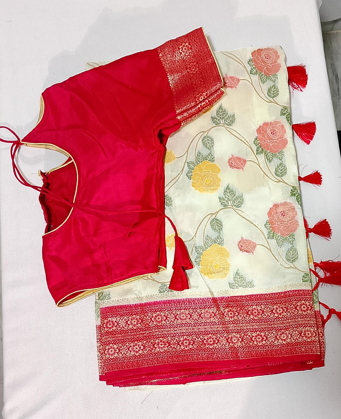 C161: Ready To Ship Beautiful Pure Moonga Silk Saree With Stitched Blouse