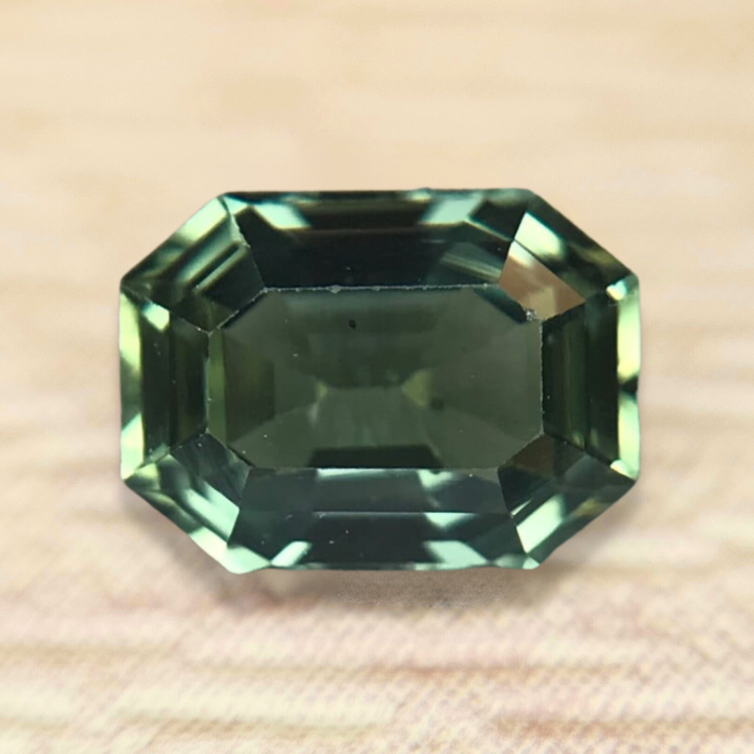 0.77ct Octagon Step Cut Sapphire 0.77ct Octagon Step Cut Sapphire