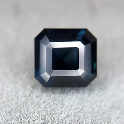 2.07ct Octagon Step Cut Sapphire 2.07ct Octagon Step Cut Sapphire