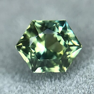 1.03ct Hexagon Step Cut Sapphire 1.03ct Hexagon Step Cut Sapphire