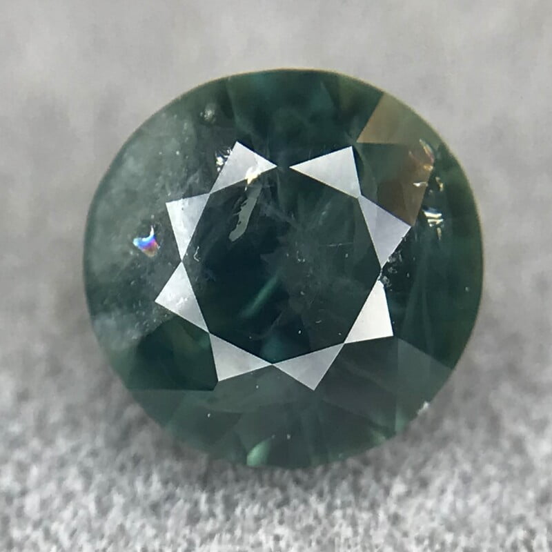 0.84ct Round Brilliant Cut Sapphire 0.84ct Round Brilliant Cut Sapphire