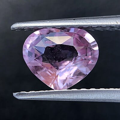 1.17ct Heart Brilliant Cut Sapphire 1.17ct Heart Brilliant Cut Sapphire