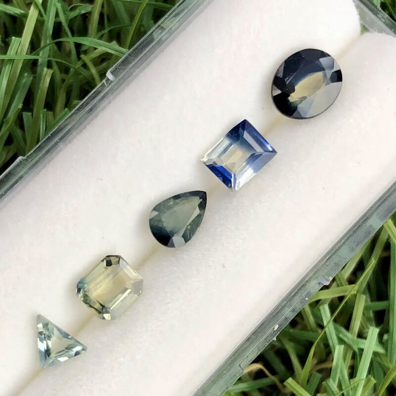 2.53tcw Varied Cut Sapphire Parcel (5pcs) 2.53tcw Varied Cut Sapphire Parcel (5pcs)