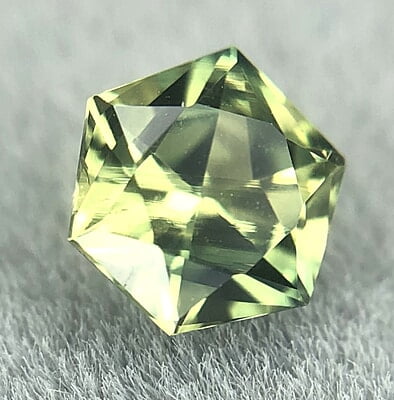 0.61ct Hexagon Mixed Cut Sapphire
