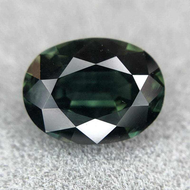 1.55ct Oval Mixed Cut Sapphire 1.55ct Oval Mixed Cut Sapphire