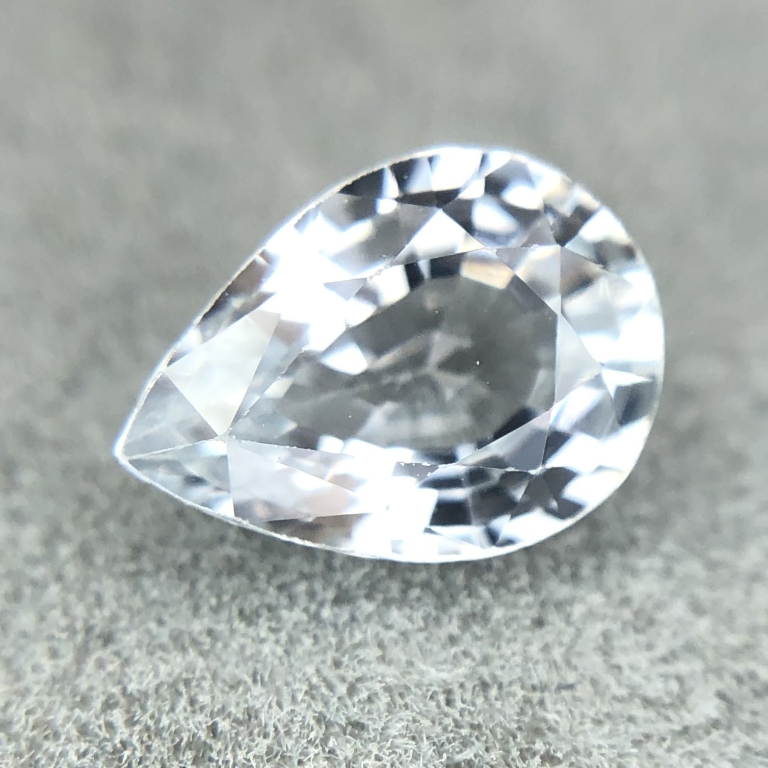 0.83ct Pear Mixed Cut Sapphire 0.83ct Pear Mixed Cut Sapphire