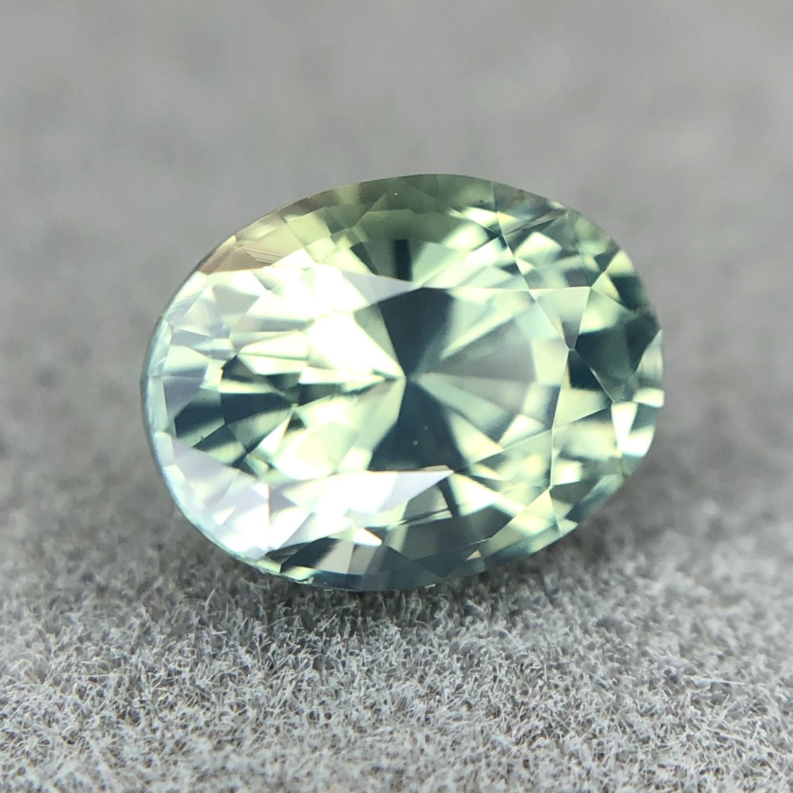1.06ct Oval Mixed Cut Sapphire