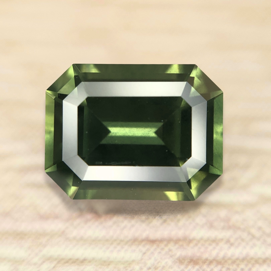 2.00ct Octagon Step Cut Sapphire 2.00ct Octagon Step Cut Sapphire