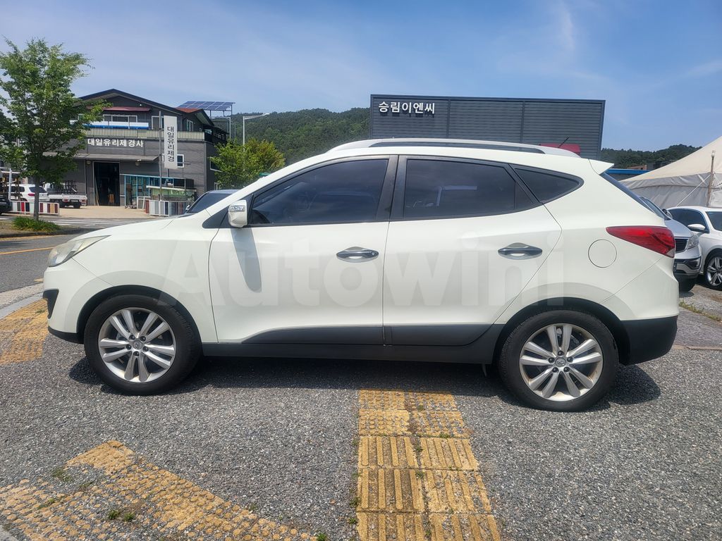 Hyundai Tucson 2010 V144920 ( Techo panoramico ) Hyundai Tucson 2010 V144920 ( Techo panoramico )