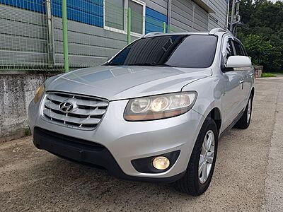 Hyundai Santa Fe 2010 ID: V529111