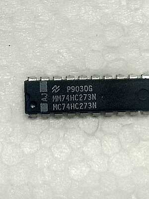 74HC273