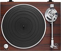 Audio-Technica LPW50BTRW wireless Belt-drive turntable