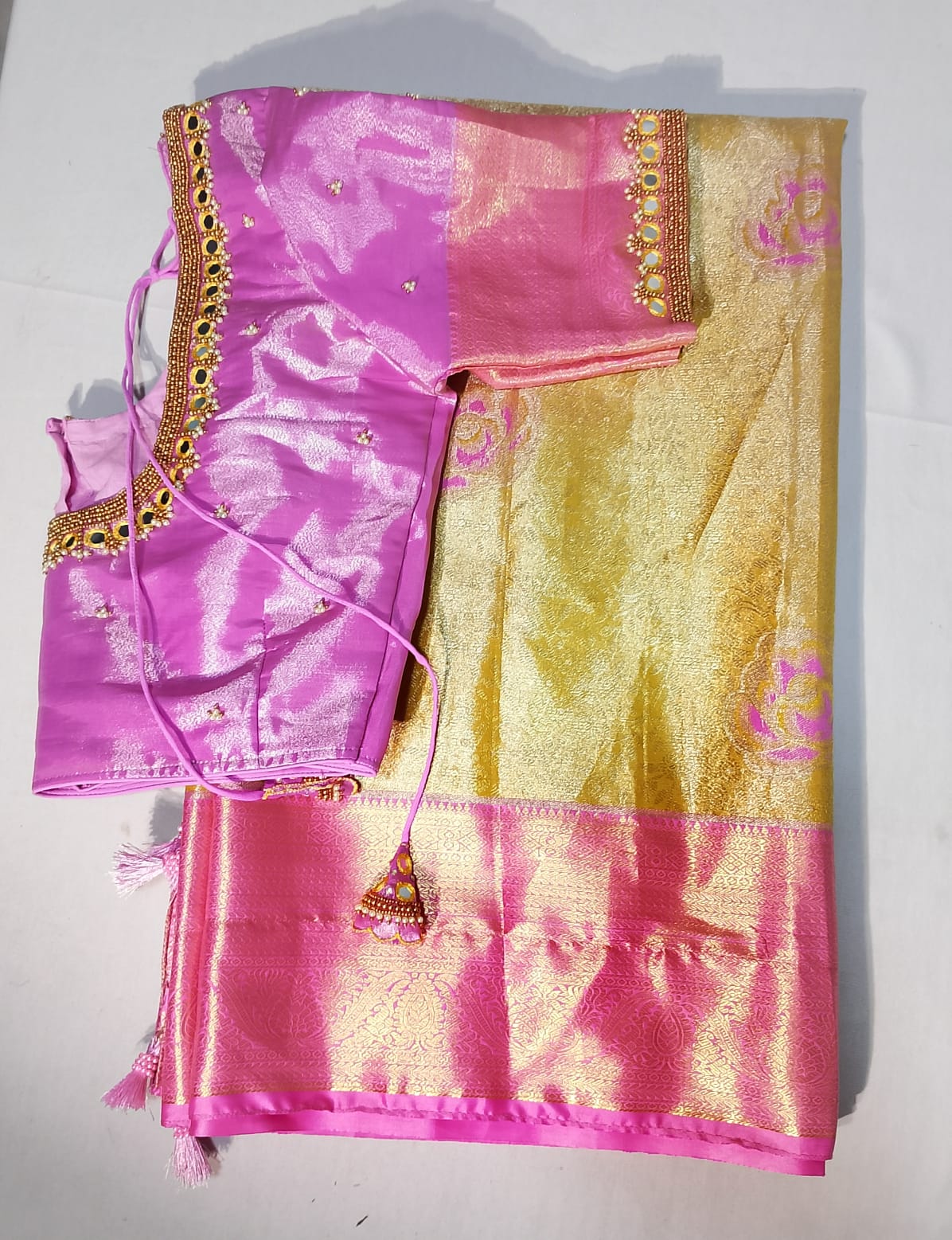 c072: Ready To Ship Kanichipattu Saree With Stitched Maggam Work Blouse