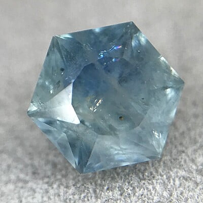 1.78ct Hexagon Step Cut Sapphire 1.78ct Hexagon Step Cut Sapphire