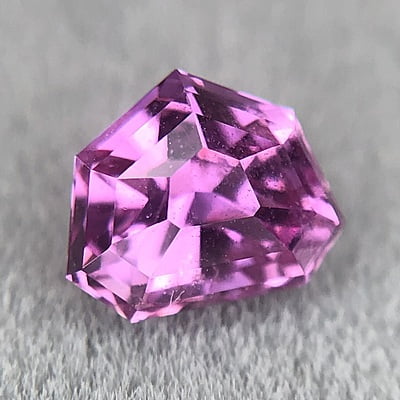 0.92ct Fancy Step Cut Sapphire 0.92ct Fancy Step Cut Sapphire