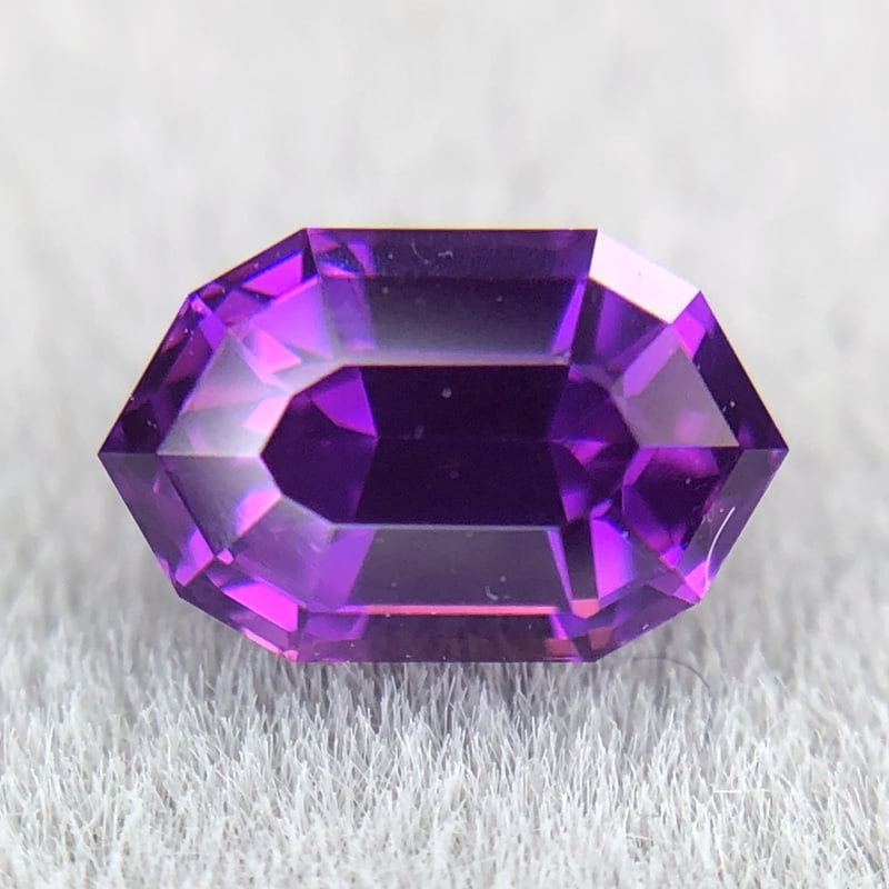 0.68ct Fancy Step Cut Sapphire 0.68ct Fancy Step Cut Sapphire