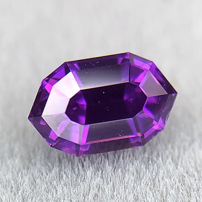 0.68ct Fancy Step Cut Sapphire 0.68ct Fancy Step Cut Sapphire